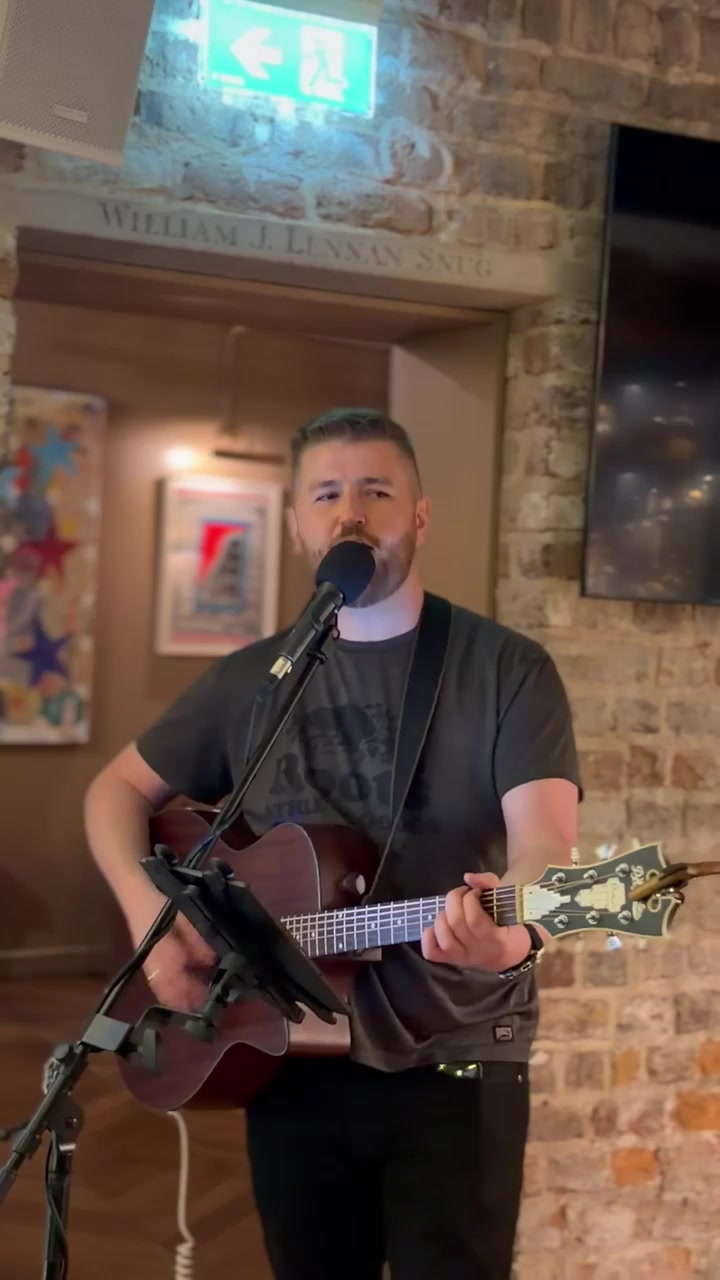 Geoff (with a G) — solo singer